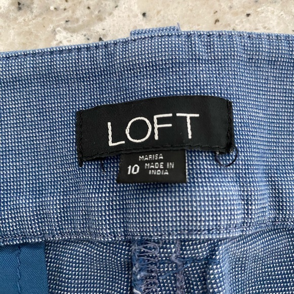 EUC Loft “Marisa - The Riviera Pant” in blue/white weave, size 10 - Picture 5 of 5